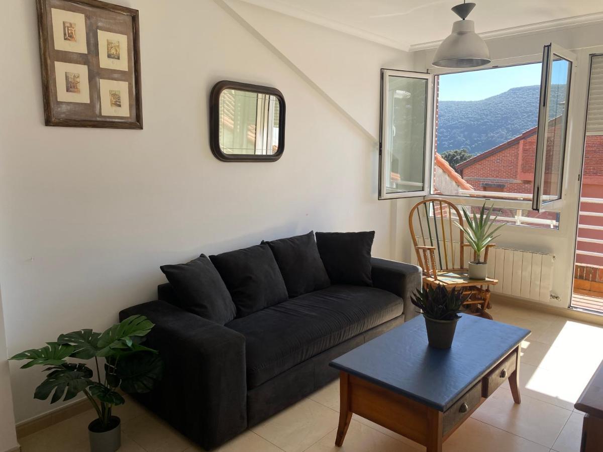 Isla, Apartamento Con Piscina Luaran gambar